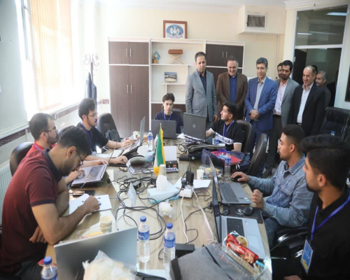 بازدید معاون اقتصادی استاندار همدان از رویداد هوش مصنوعی دانشگاه ملی مهارت