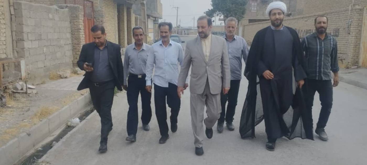 ‍ ‍ روستاگردی فرماندار نهاوند در وسج و کرته وسج؛ بررسی مسائل و پیگیری مطالبات اهالی