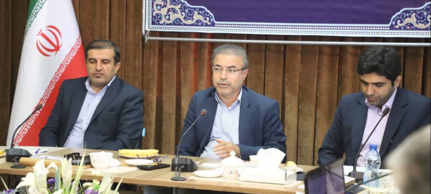 برگزاری جلسه انجمن کتابخانه‌های عمومی استان همدان