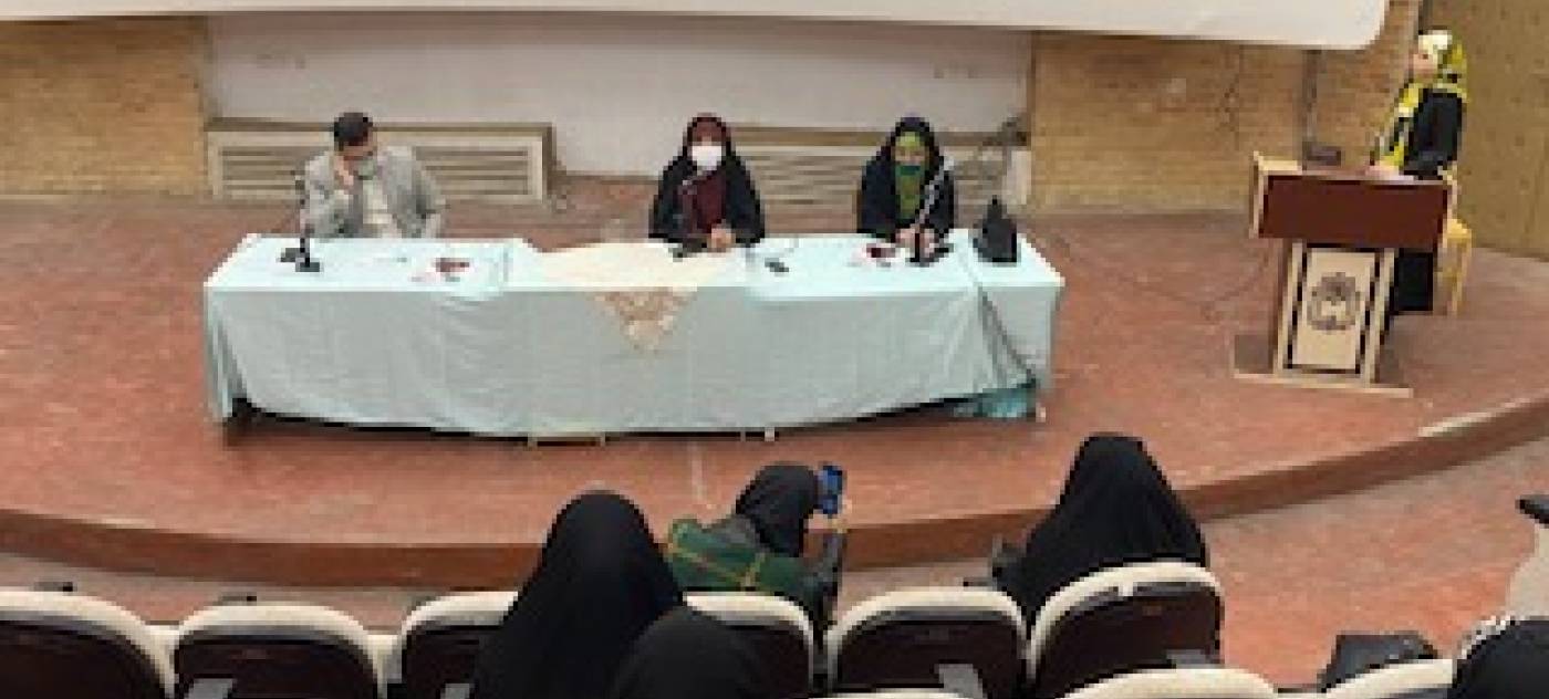 نشست هم اندیشی نقش زنان در جامعه به همت جامع اسلامی 