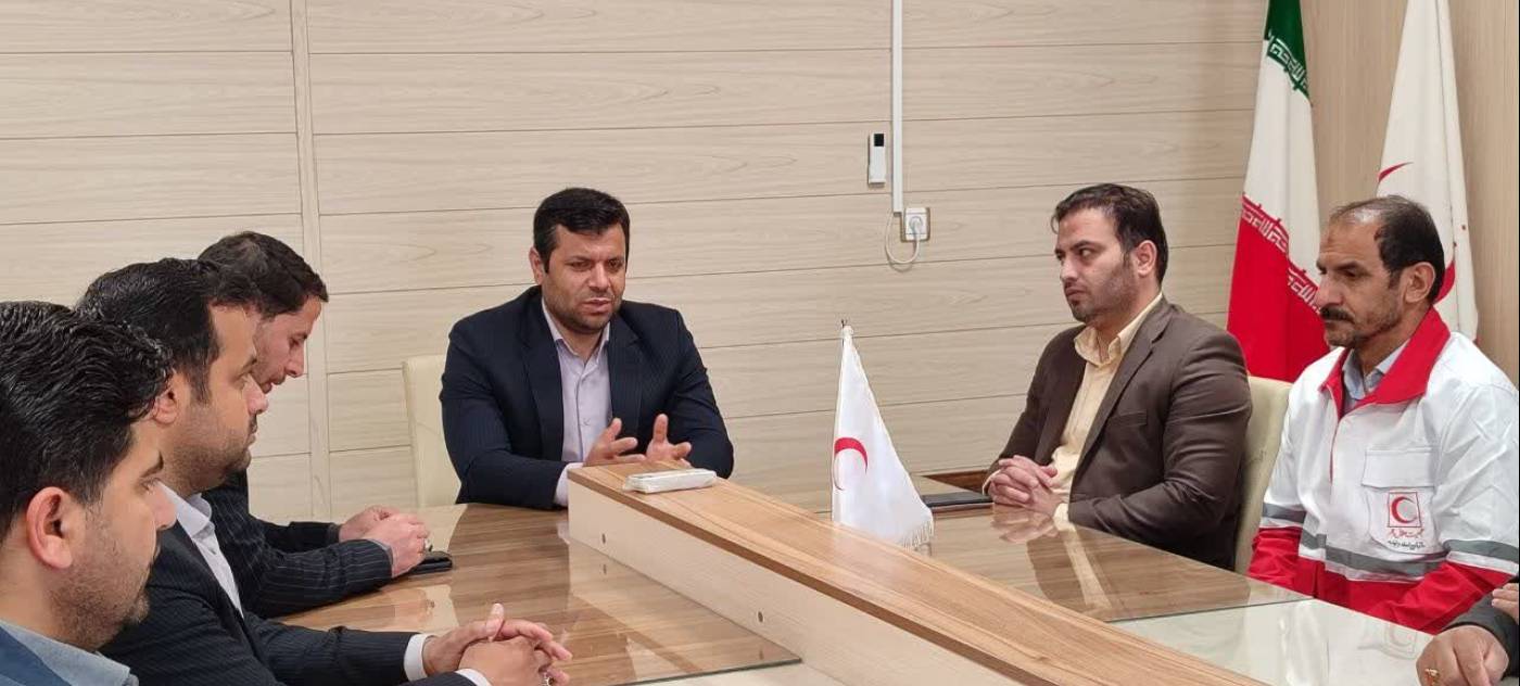 دیدار فرماندار کبودراهنگ با رئیس وکارکنان جمعیت هلال احمر شهرستان 