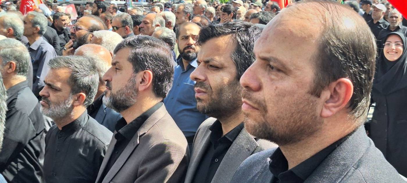 حضور دکتر سیدایوب موسوی منور فرماندار کبودراهنگ درمراسم باشکوه تشییع پیکر مطهر سردار سپهبد پاسدار شهید حاج علی شادمانی، فرمانده قرارگاه مرکزی خاتم‌الانبیا (ص)
