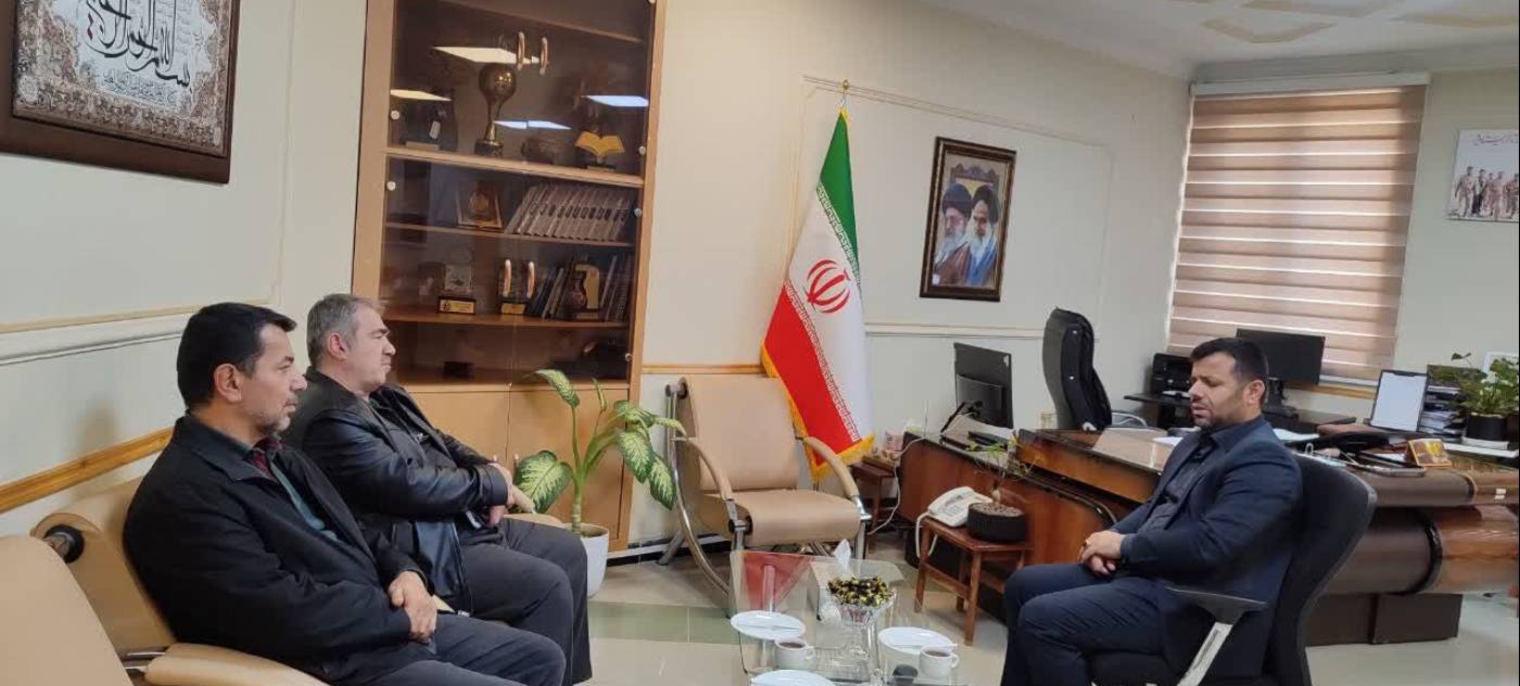 در راستایی تحقق شعار سال "سرمایه گذاری برای تولید"صورت پذیرفت،  🔸️فرماندار کبودراهنگ:یکی از اهداف دولت چهاردهم حمایت از همه طرح‌های اقتصادی بویژه در حوزه تولید است /گره گشایی از مشکلات واحدهای تولیدی شهرستان کبودراهنگ در اولویت برنامه ها است.