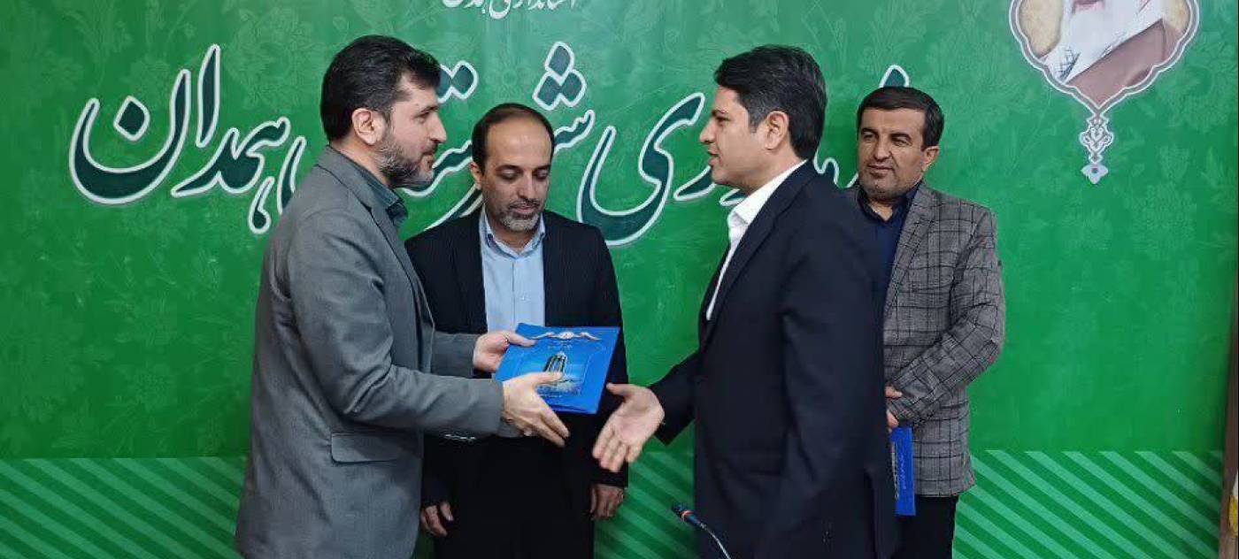 مدیر کل سیاسی : مردم پایه بودن و برنامه محوری عناصر مهم مدیریتی استان همدان