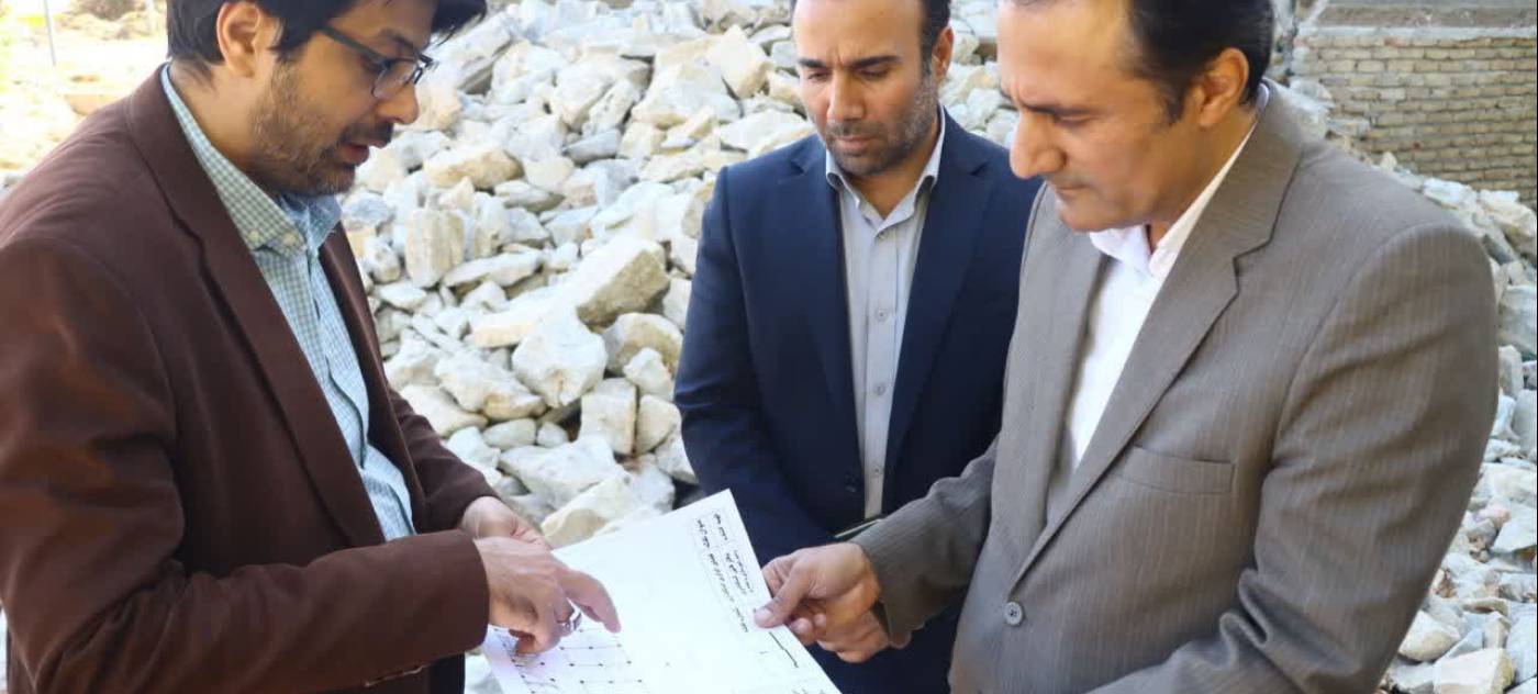 بازدید معاون استاندار همدان از پروژه عمرانی ساختمان استانداری