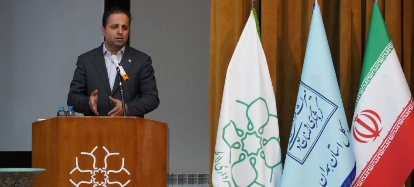 تأکید بر تکمیل زنجیره ارزش سفال در لالجین/ افزایش تسهیلات صنایع‌دستی و گردشگری همدان به ۱۶۰ میلیارد تومان