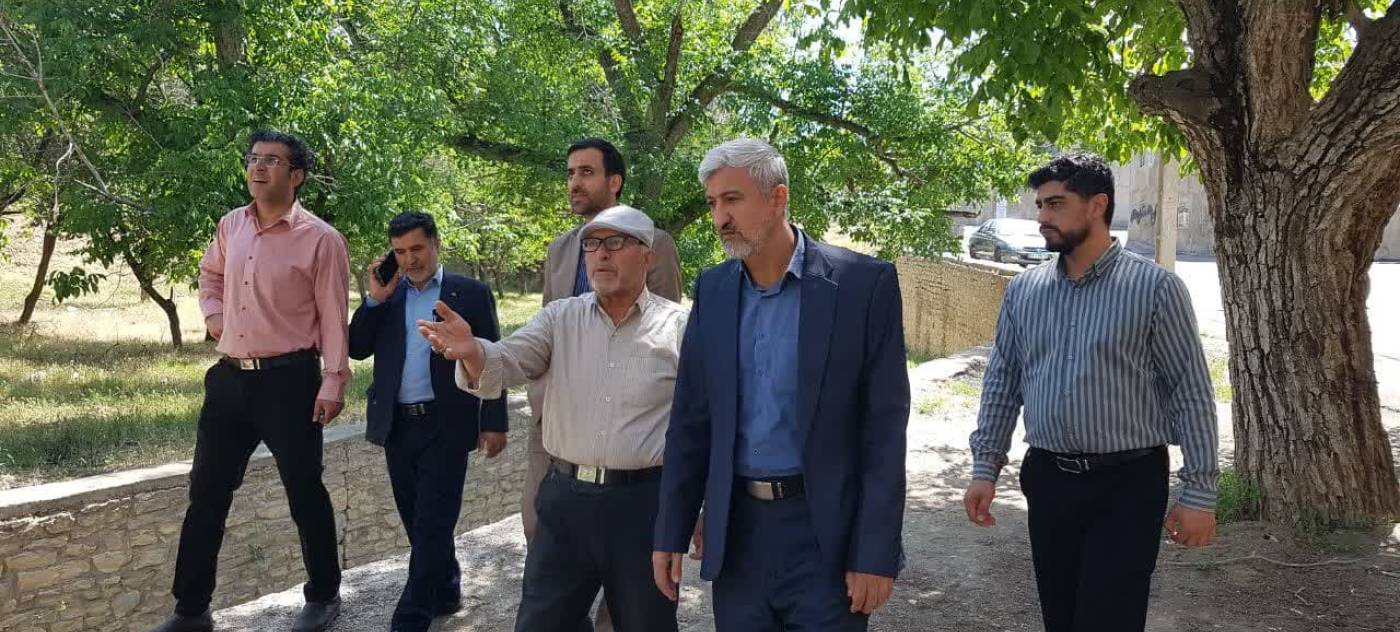 بازدید فرماندار شهرستان از منطقه سرابی و بررسی مشکلات منطقه