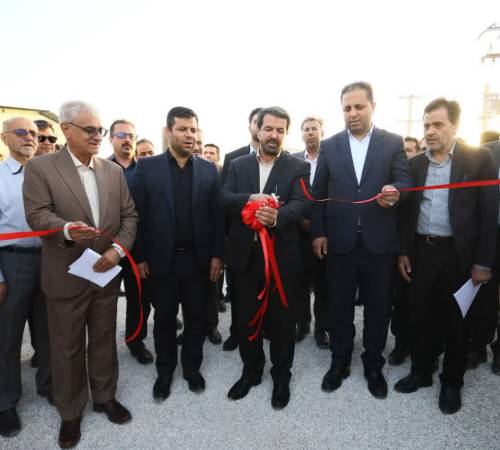 بهره‌برداری از نیروگاه خورشیدی یک مگاواتی در شهرک صنعتی ویان