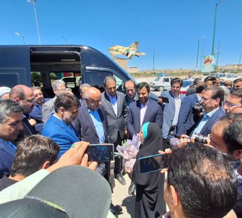 وزیر تعاون، کار و رفاه اجتماعی وارد شهرستان کبودراهنگ شد.