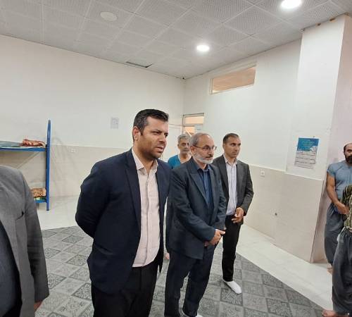 بازدید سرزده فرماندار کبودراهنگ از یک مرکز ترک اعتیاد در مرکز شهر