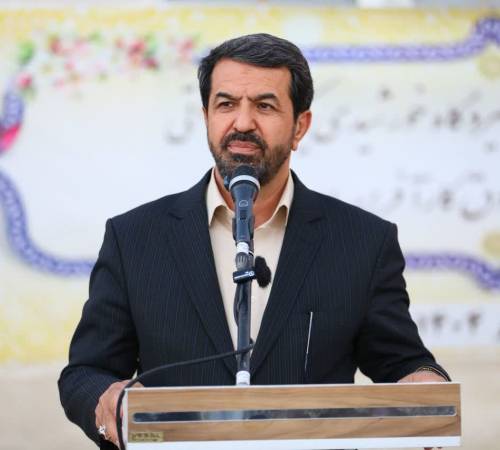 استاندار همدان عنوان کرد؛  توسعه نیروگاه‌های خورشیدی راهکار رفع ناترازی انرژی در استان